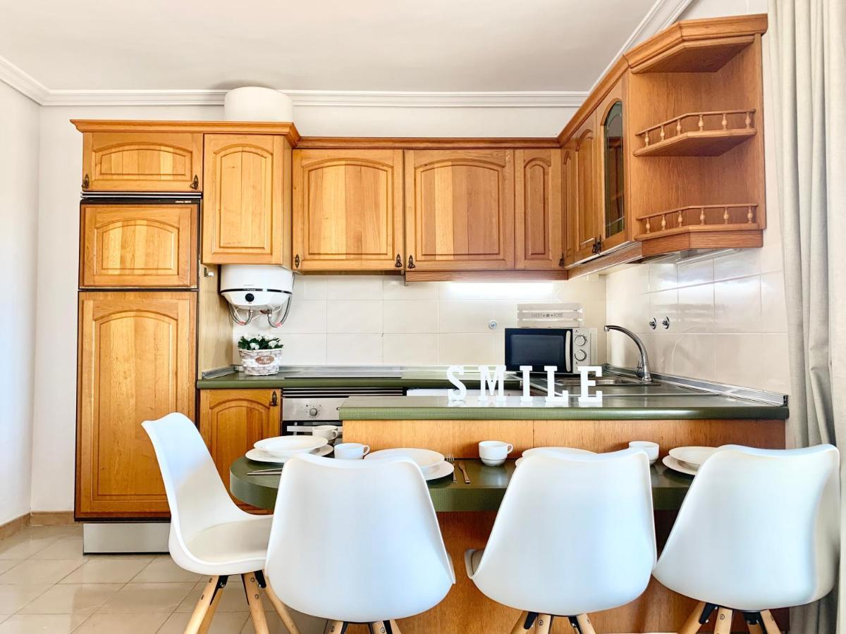 Apartamentos Centro Салоу Экстерьер фото